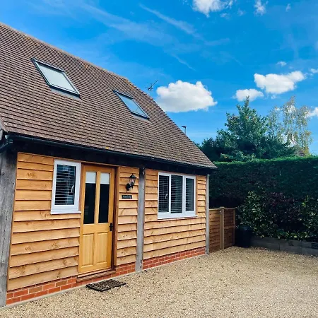 Acorn Lodge Eastergate Exterior photo