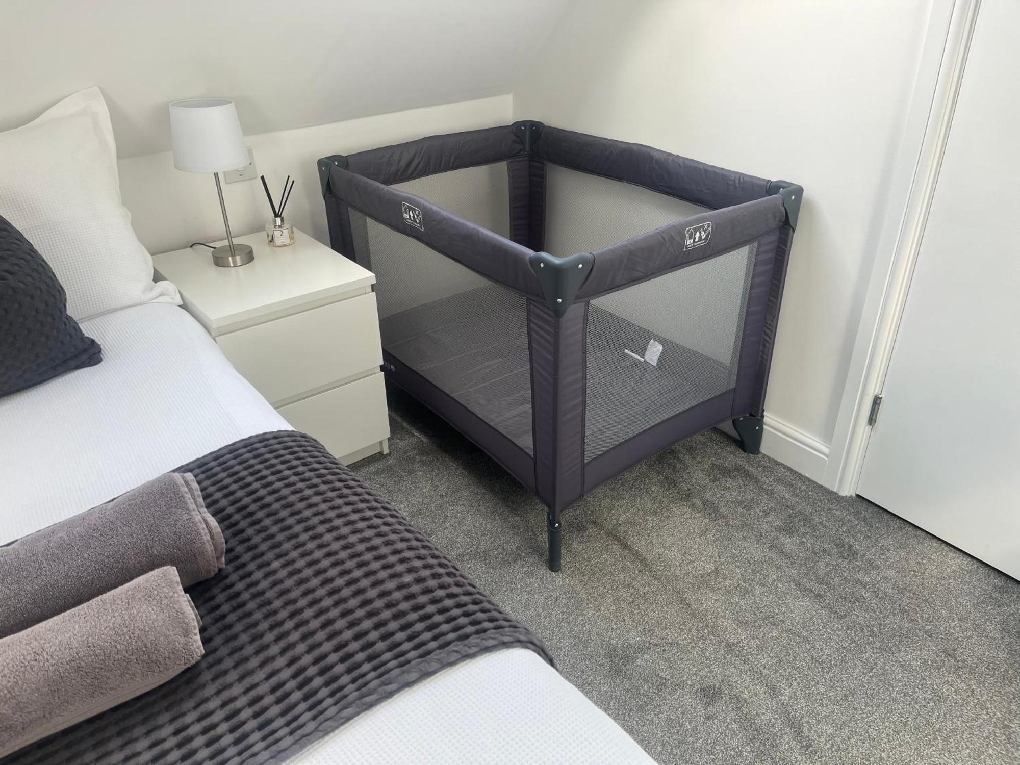 Acorn Apartment *
